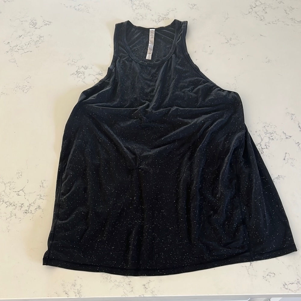 Dark gray and speckled Lululemon tank top - size 12
